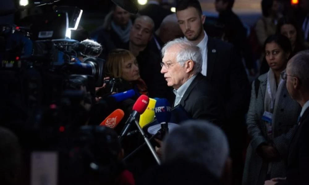 Περίεργη δήλωση από τον Ευρωπαίο Επίτροπο εξωτερικής πολιτικής: ”Ελπίζουμε να μην στείλουμε στρατό στον Έβρο”